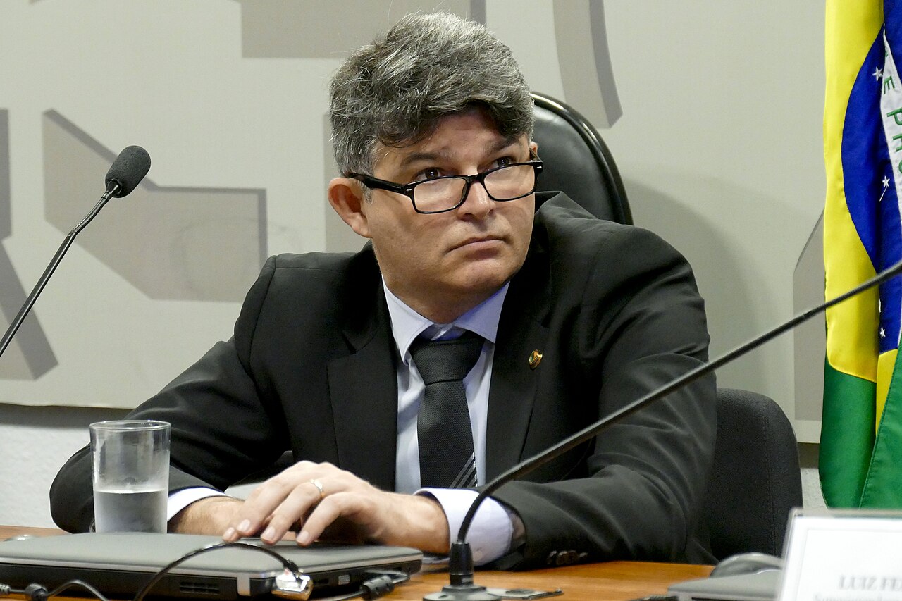 CI do Senado aprova proposta que fortalece autonomia das agências reguladoras e protege serviços essenciais para milhões de brasileiros